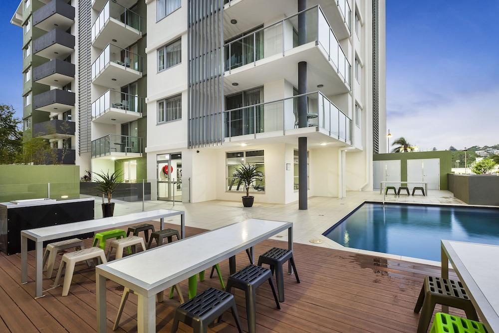 Quest Breakfast Creek Aparthotel Brisbane Exterior foto